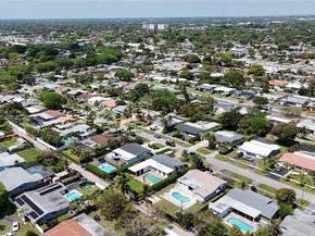 5316 Jackson St, Hollywood FL 33021