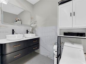 5316 Jackson St, Hollywood FL 33021