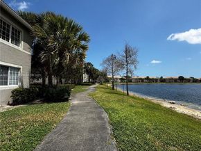 5031 Wiles Rd 202, Coconut Creek FL 33073