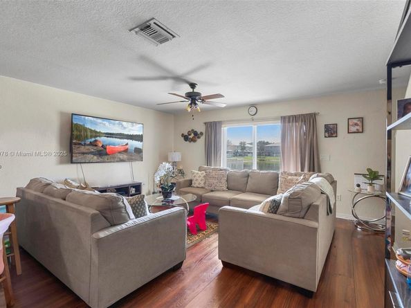 8988 Chambers st 8988, Tamarac FL 33321