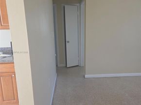 7401 SW 21st St, Miami FL 33155