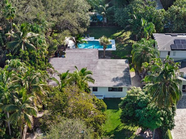 4191 Braganza Ave, Miami FL 33133