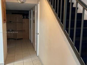 19358 Bobolink Dr, Hialeah FL 33015