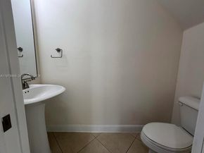 3390 NW 125th Ave, Sunrise FL 33323