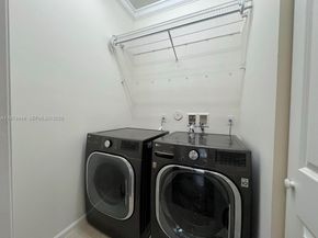 3390 NW 125th Ave, Sunrise FL 33323