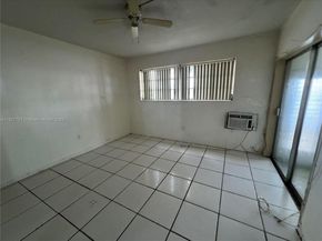 270 NE 191st St 108, Miami FL 33179