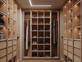 72 W Shore Dr W, Miami FL 33133