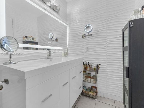 8394 SW 154th Ave 43, Miami FL 33193