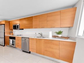3250 NE 1st Ave 615, Miami FL 33137