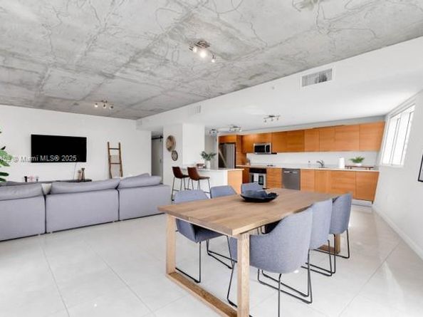 3250 NE 1st Ave 615, Miami FL 33137