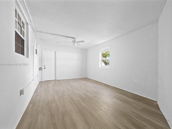 11500 SW 142nd St, Miami FL 33176