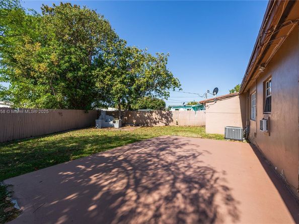 11500 SW 142nd St, Miami FL 33176