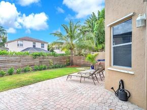 399 NW 154th Ave, Pembroke Pines FL 33028
