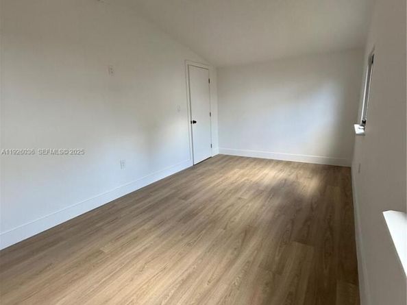 4850 SW 93rd Ct, Miami FL 33165