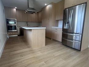 4850 SW 93rd Ct, Miami FL 33165