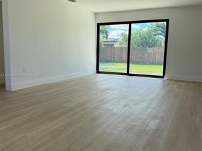 4850 SW 93rd Ct, Miami FL 33165