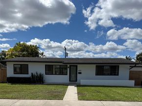 4850 SW 93rd Ct, Miami FL 33165