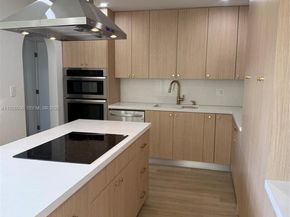 4850 SW 93rd Ct, Miami FL 33165