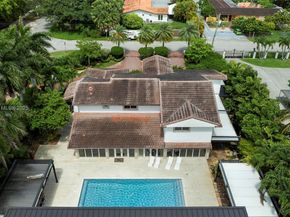 185 SW 130th Ave, Miami FL 33184