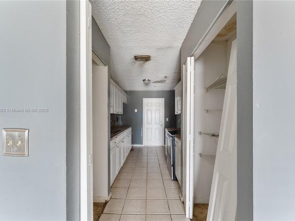 18602 NW 46th Ave, Miami Gardens FL 33055