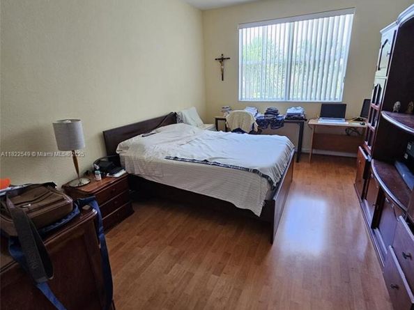 11401 NW 76th Ter, Doral FL 33178