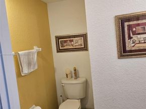11401 NW 76th Ter, Doral FL 33178