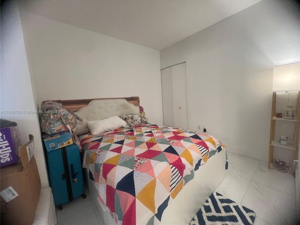 92 SW 3rd St 3803, Miami FL 33130