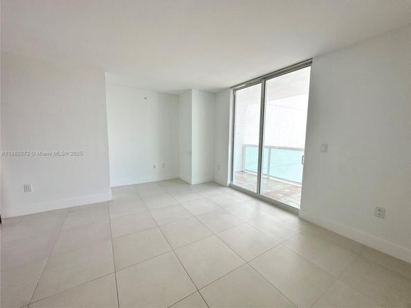 1800 N Bayshore Dr 4102, Miami FL 33132