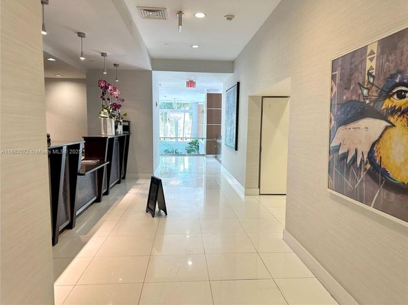 1800 N Bayshore Dr 4102, Miami FL 33132