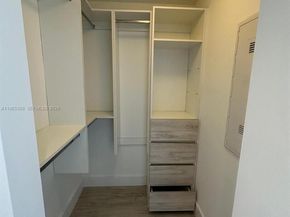 121 NE 34th St 1505, Miami FL 33137