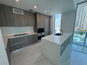 17550 Collins Ave 1005, Sunny Isles Beach FL 33160