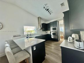 18715 NW 1st St, Pembroke Pines FL 33029