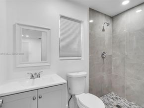 1436 NW 19th St, Fort Lauderdale FL 33311