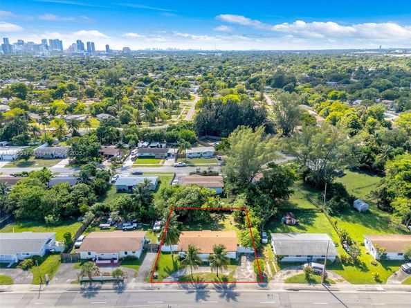 1436 NW 19th St, Fort Lauderdale FL 33311