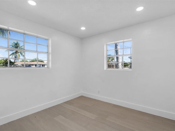 1436 NW 19th St, Fort Lauderdale FL 33311