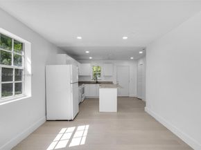 1436 NW 19th St, Fort Lauderdale FL 33311