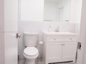 2800 NW 47th Ter 103B, Lauderdale Lakes FL 33313