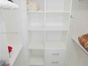 2800 NW 47th Ter 103B, Lauderdale Lakes FL 33313