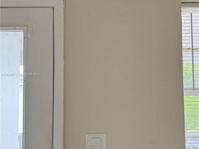 330 74th St 16, Miami Beach FL 33141