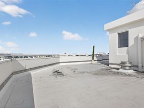 1000 Island Blvd PH9, Aventura FL 33160