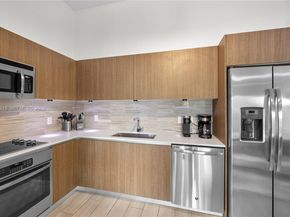 1600 SW 1st Ave 307, Miami FL 33129