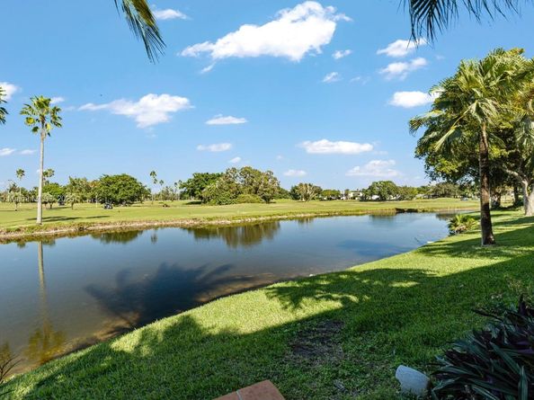 6821 Brookline Dr 6821, Hialeah FL 33015