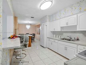 1231 NW 88th St, Miami FL 33147