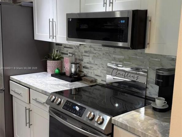 1101 River Reach Dr 511, Fort Lauderdale FL 33315