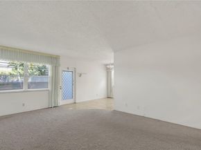 28 Islewood B 28, Deerfield Beach FL 33442