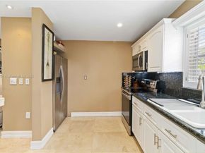 2543 Marathon Ln, Fort Lauderdale FL 33312