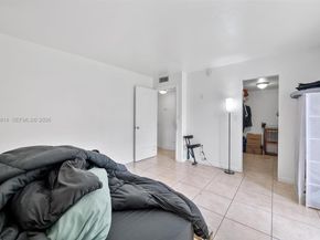 9445 SW 76th St U4, Miami FL 33173