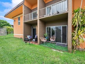 9445 SW 76th St U4, Miami FL 33173