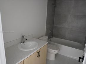 21911 SW 124th Ave, Miami FL 33170
