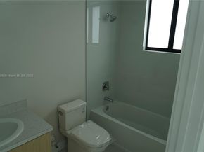 21911 SW 124th Ave, Miami FL 33170